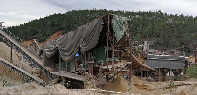 廣東汕尾卵石製砂洗沙生產（chǎn）線