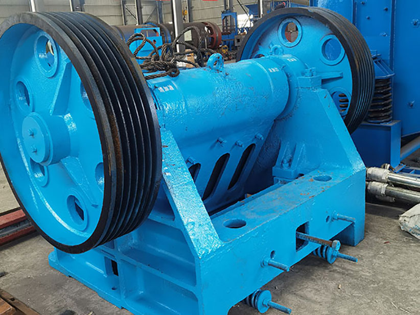 顎式破（pò）碎機廠家實拍1