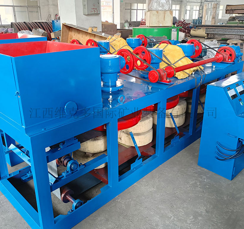 維（wéi）克多（duō）三盤磁選（xuǎn）機實物圖