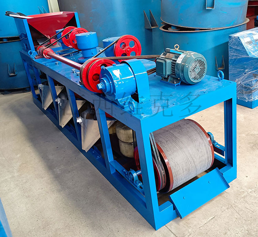 三盤帶（dài）式磁選機廠家