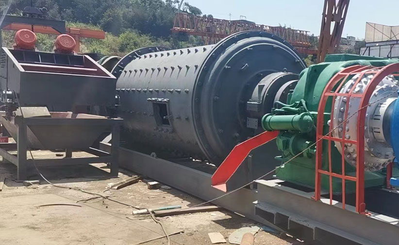 溢流（liú）型球磨機客戶現場