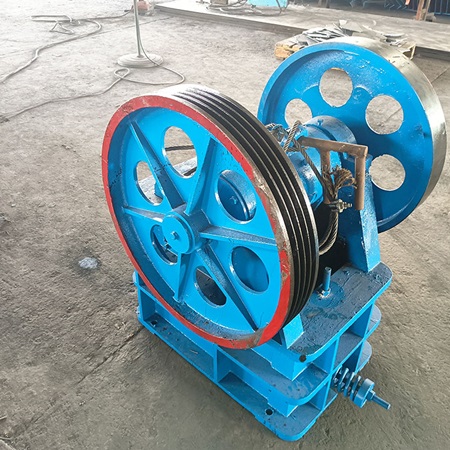 顎式（shì）破（pò）碎機